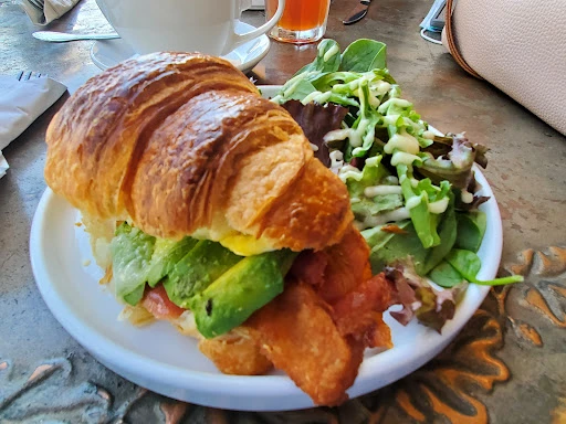 Le Cafe Du Lac photo 7