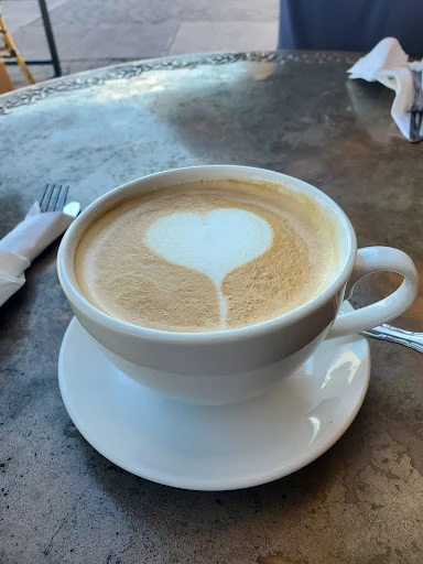 Le Cafe Du Lac photo 6